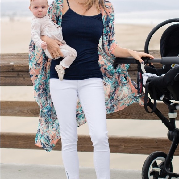 ⭐️Host Pick⭐️ Pinkblush Peach Tropic Maternity Kimono - Picture 5 of 5